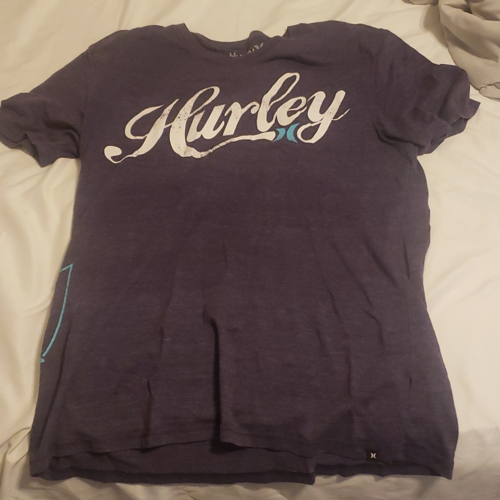 Hurley tshirt